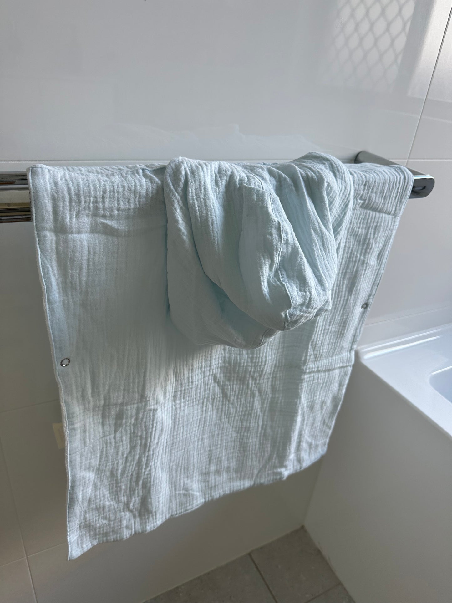 Hooded Poncho Beach Bath Towel in Baby Blue